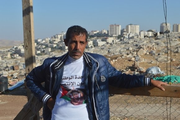 Yusuf Salman Jahalin est un dirigeant de la communauté bédouine de Jabal al-Baba (MEE/Sheren Khalel)