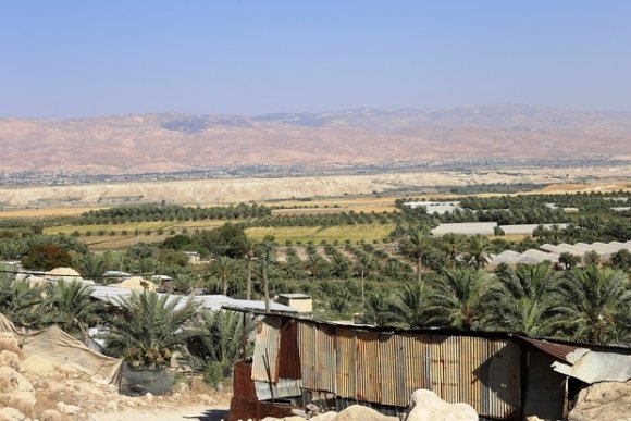 Vue du village d'al-Zubeidat (MEE/Jaclynn Ashly)