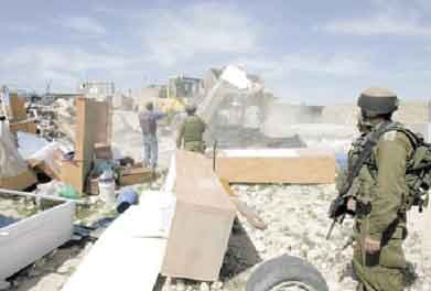 Israël poursuit la démolition des maisons dans Hébron.