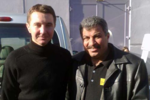 Nasser Al Kafrana, membre de Bureau Politique du Front Populaire de libération de la Palestine(FPLP)° avec Olivier Besancenot lors du congrès fondateur du Nouveau Parti Anticapitaliste (NPA) le 7 février 2009
