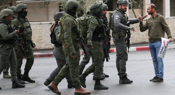 L'armée israélienne intensifie ses raids en Cisjordanie occupée et ...